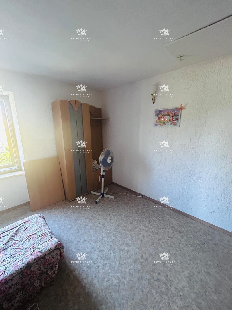 Hiša z razgledom na morje na območju Istre – 170 m² bivalne površine na 665 m² zemljišča | Cena: 250.000 €